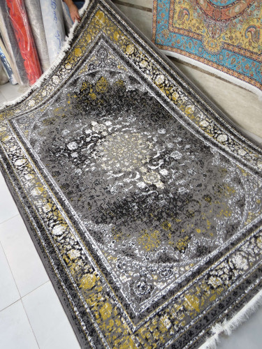 فرش ماشینی مدل ثروت 400 شانه تراکم هزار 12 متری